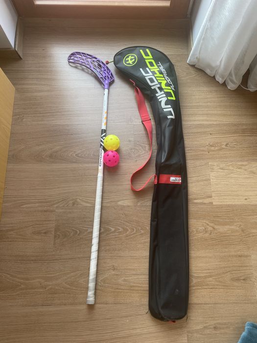 Kij do unihokeja dla osób leworęcznych oraz pokrowiec i dwie piłki