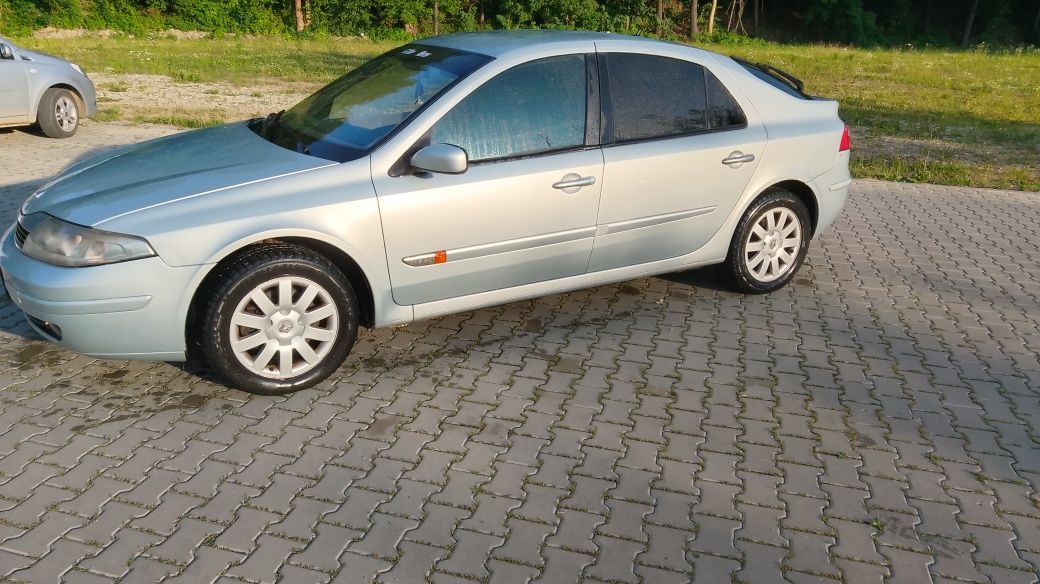 Renault laguna 2 fajny stan 10 lat w jednych rękach