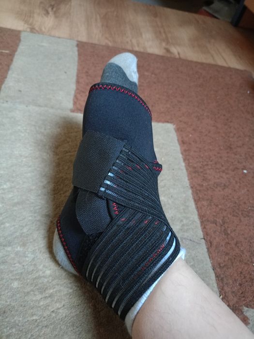 Stabilizator na kostkę