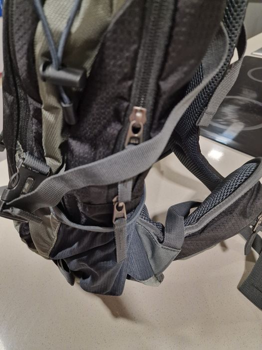Mochila nova, nunca usada. Jungle king