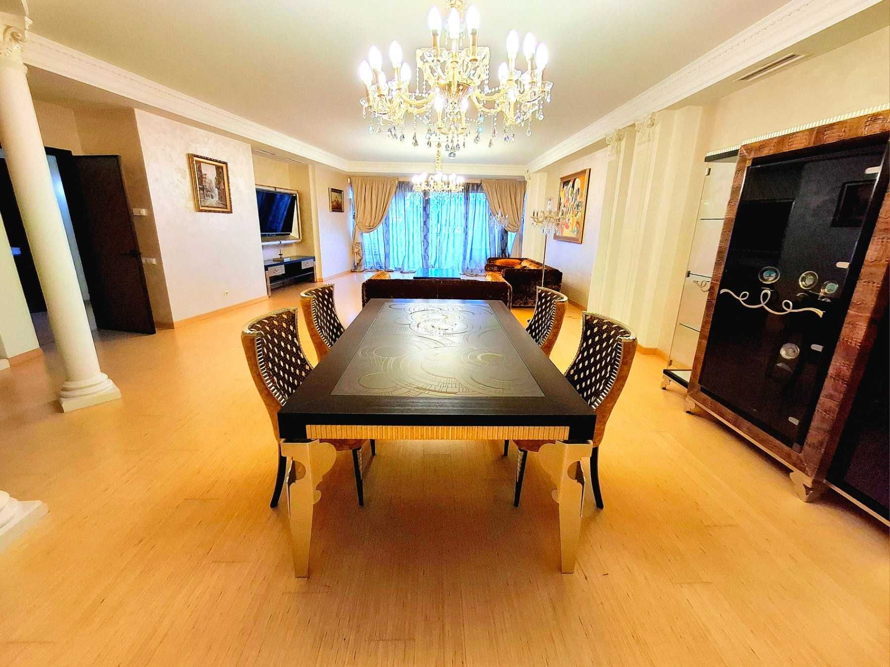 Продам 3 к квартиру ЖК Амфітеатр/Вернадського/парк Шевченка!