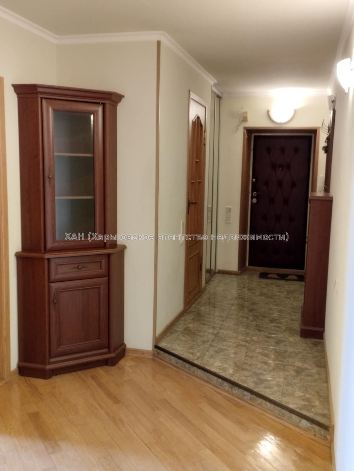 Продам 3кв. Центр. Капитальный ремонт.53000.Д57