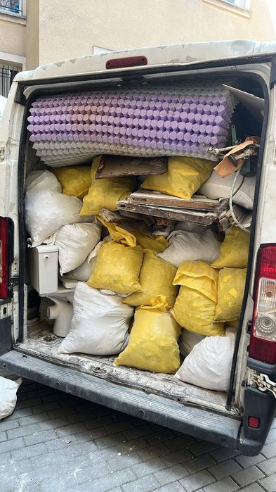 Wywóz śmieci odpadów mebli utylizacja odbiór porządkowanie sprzątanie