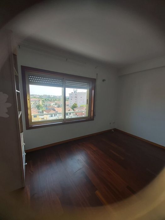 T1- Perto do metro- Rio Tinto- Investimento.