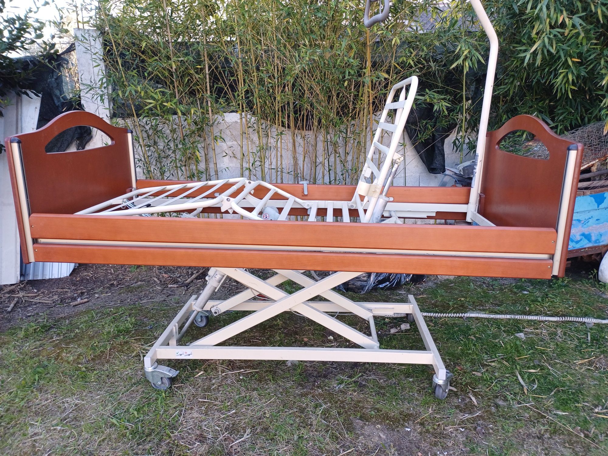 Cama articulada eletrica
