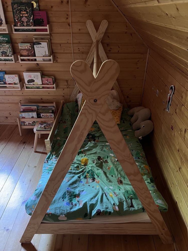 Łóżko Smartwood tipi 90x160 + materac AloeVera FDM