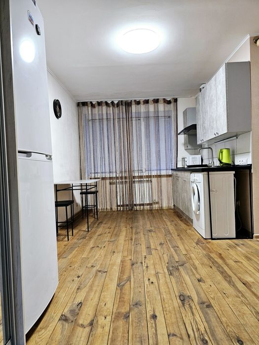 Ждем Вас в 1-ком квартире посуточно на Артековской 29, левый берег.