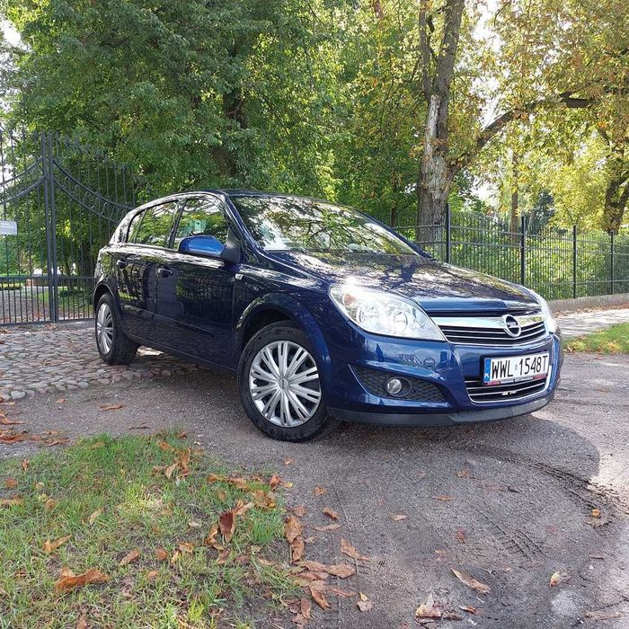 Opel Astra III H 1.6 LIFT - benzyna, klimatyzacja, pełen serwis