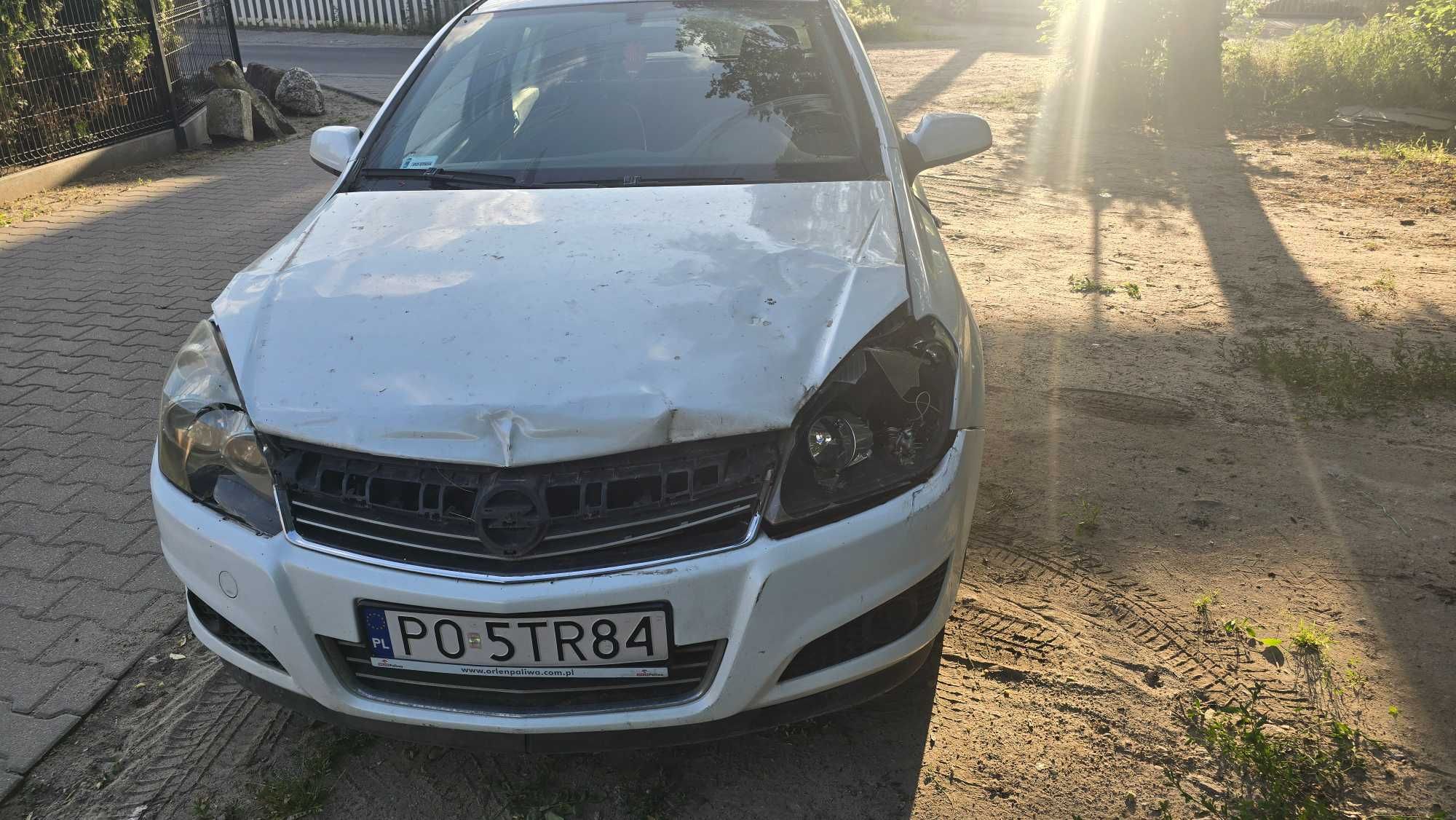 Opel.     a s.  t.  r.  a.        h