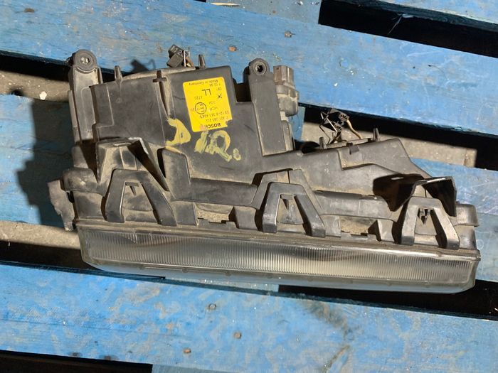 Farol Esquerdo Bmw E36