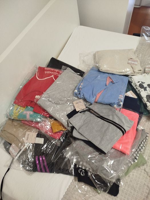 Roupa lote de 25 unidades