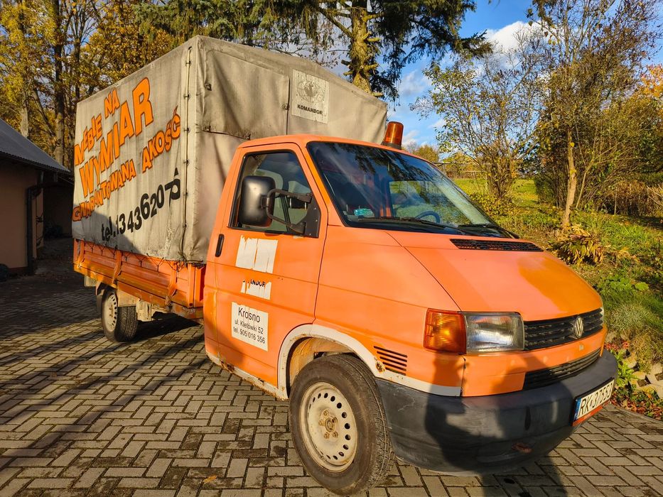 Volkswagen Transporter  Volkswagen Transporter T4 Skrzynia zabudowana