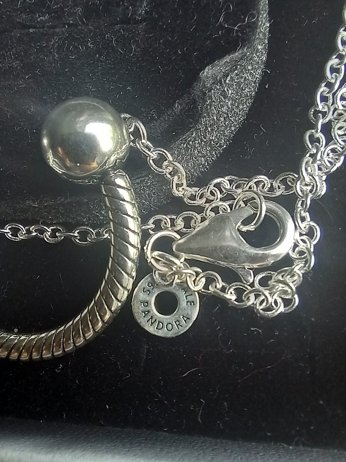 Nowy naszyjnik Pandora Moments łańcurzek z zawieszką logo charms 925s