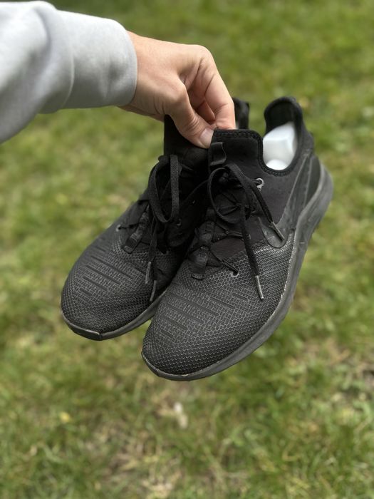 Кроссовки от бренда Nike