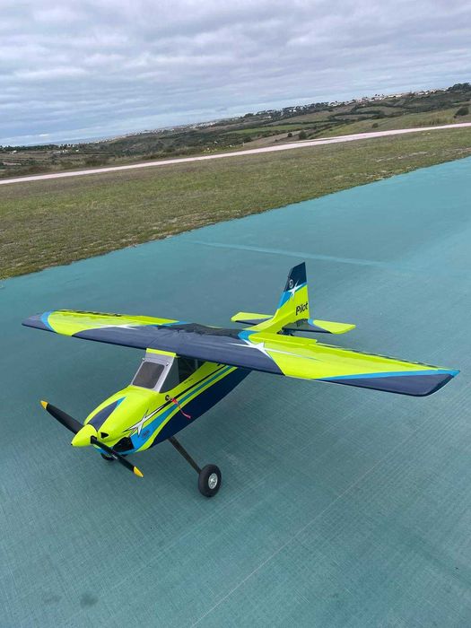 pilot rc skywolf 88"