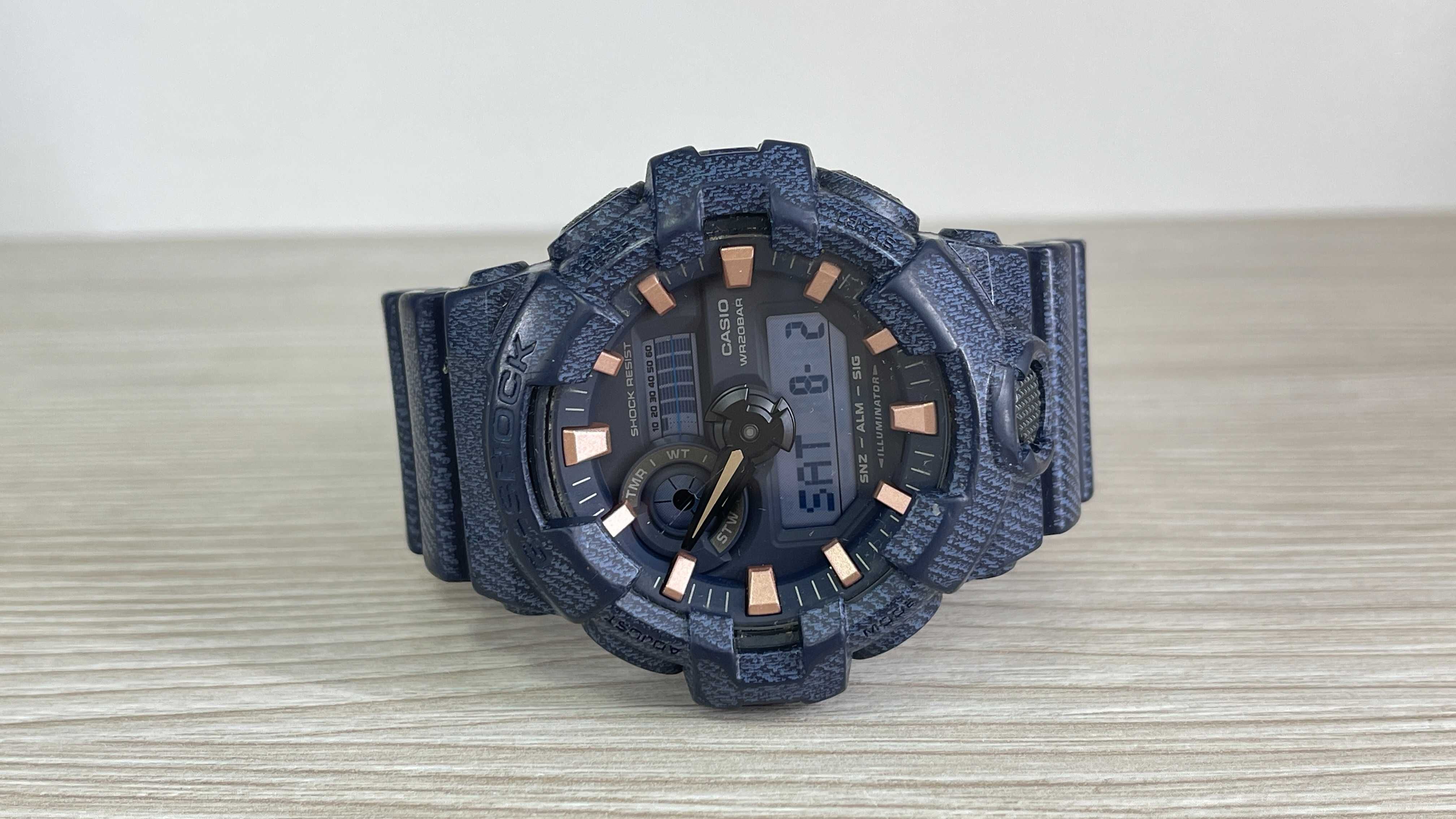 Zegarek Casio G-Shock GA-700DE