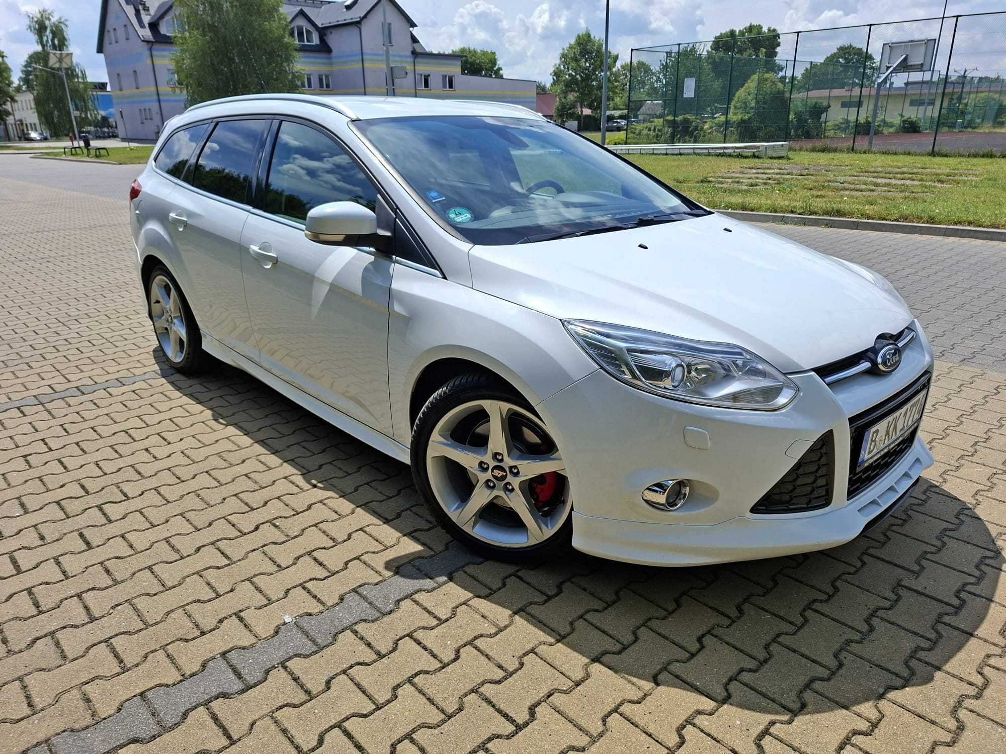 Ford Focus ST-Line 2.0 Diesel 163KM – 2013 –LED-XENON