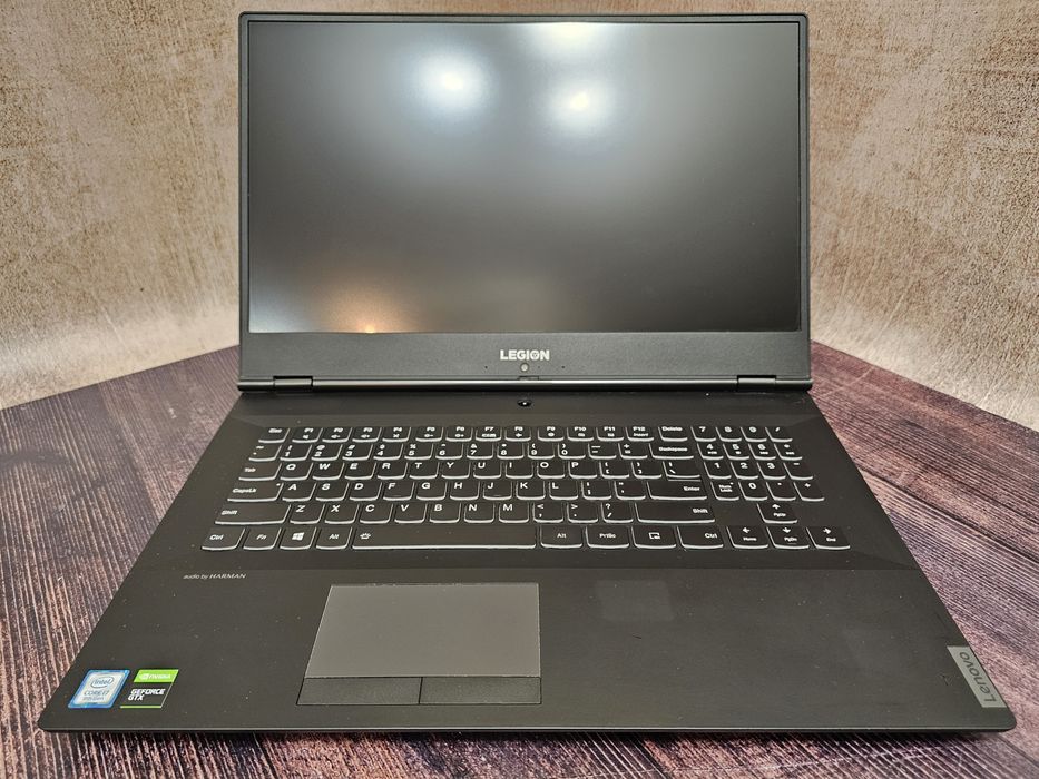 Lenovo Legion Y540-15IRH (Core i5-9300HF/16Gb/GTX 1660Ti/SSD 512Gb/IPS