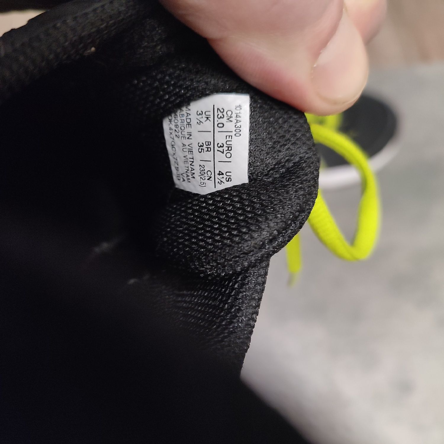Дитячі кросівки Asics jolt4 size 37/23.5