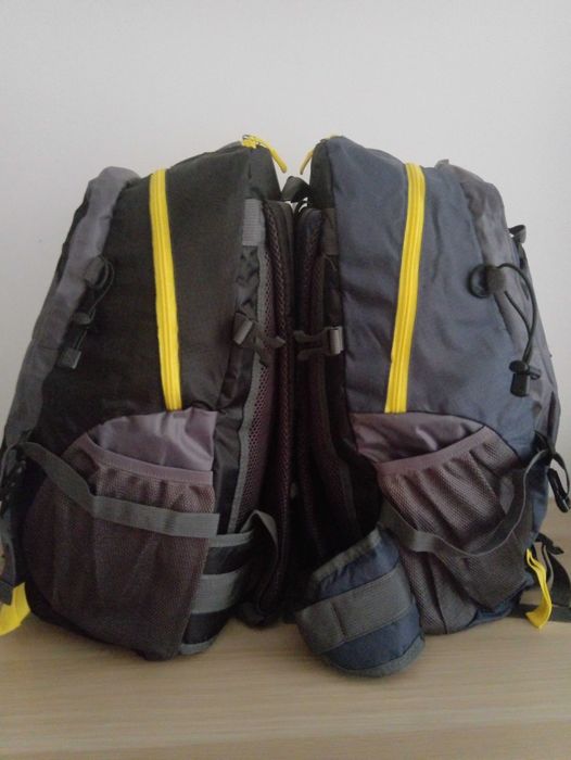 Granatowo-szary plecak turystyczny Terra HiMountain 55x33x20cm poj.35L