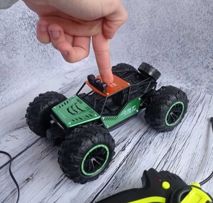 Краулер на пульті керування машинка всюдихід RST Racing ..
