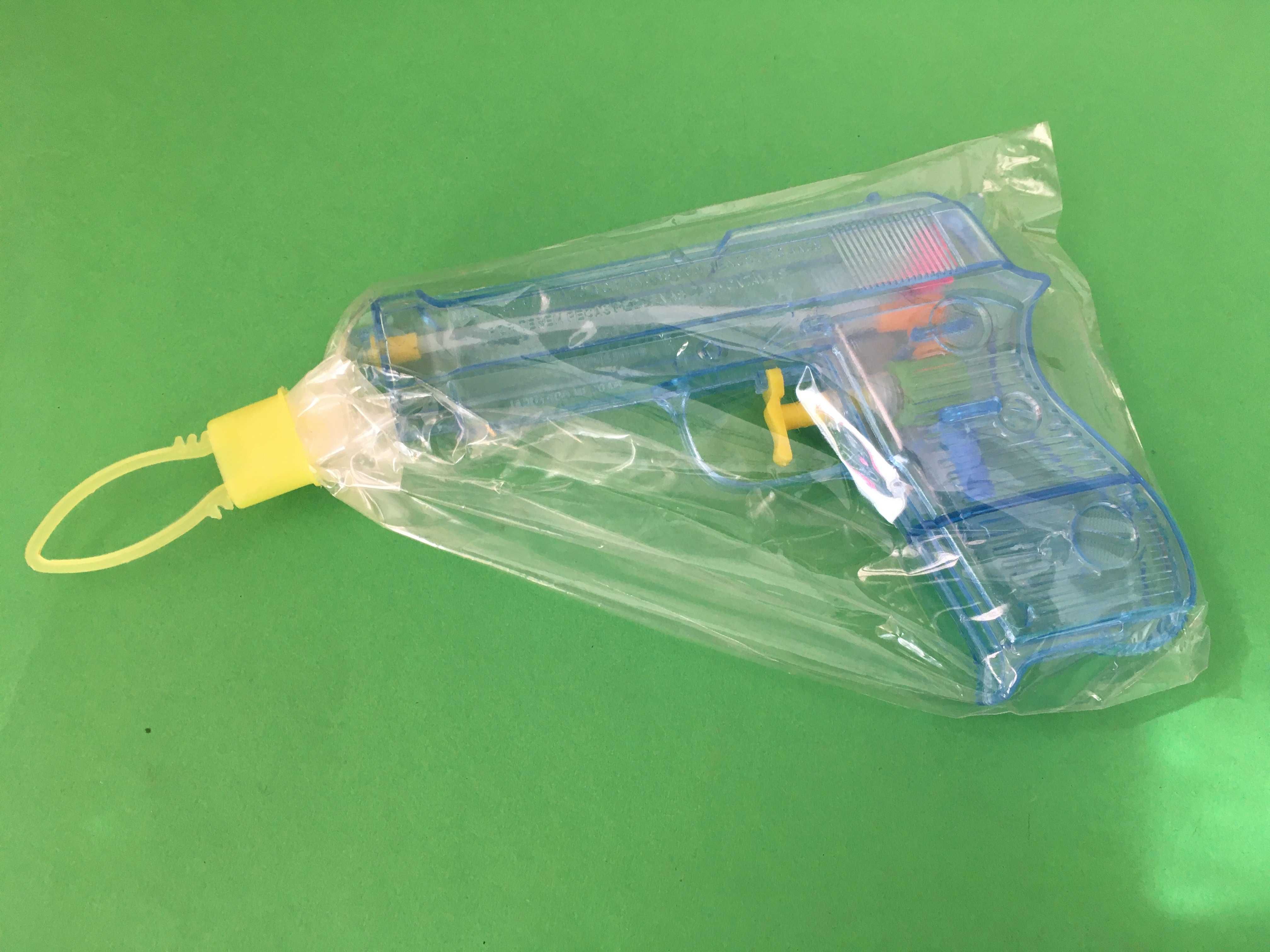 Bisnagas Pistolas em plástico da Marca Pepe Antigas