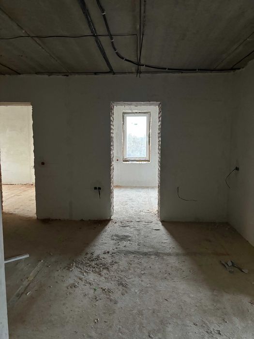 Сучасна квартира у новобудові