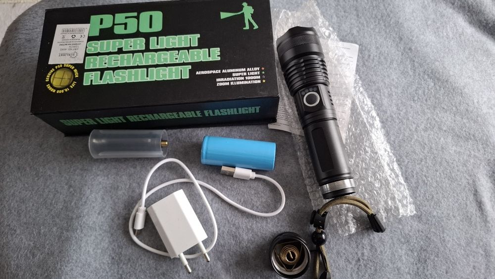 Latarka led 2000 lumen 1000m zasięgu P50