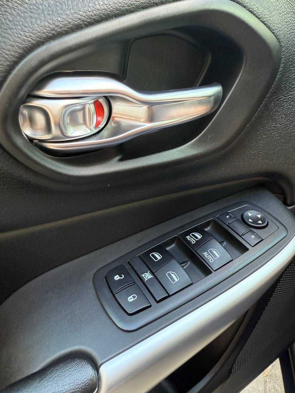 Продам Jeep Cherokee 2018 рік