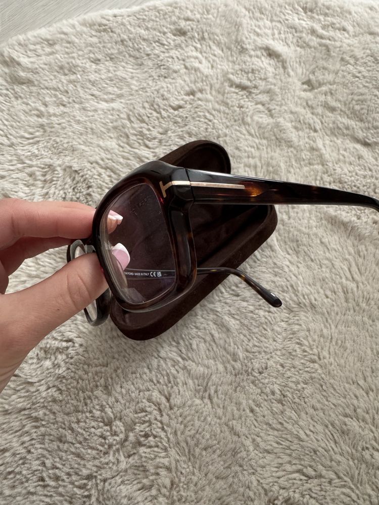 Оправа Tom Ford коричнева TOM FORD FT6025-B 052
