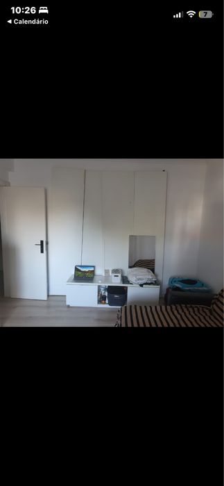 Alugo quarto individual ou casal