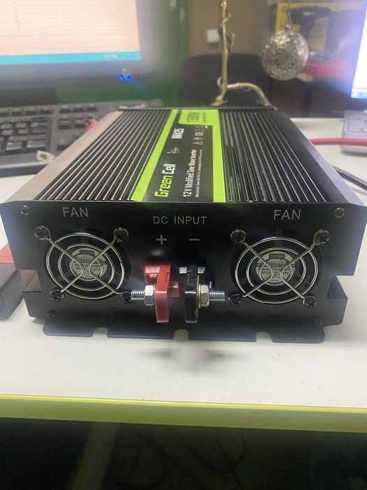 Перетворювач інвертор Green Cell 12V 230B 1500W/3000W