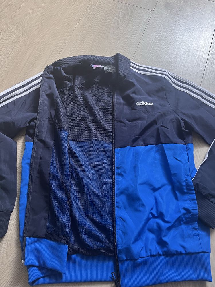 Kurtka wiatrówka Adidas