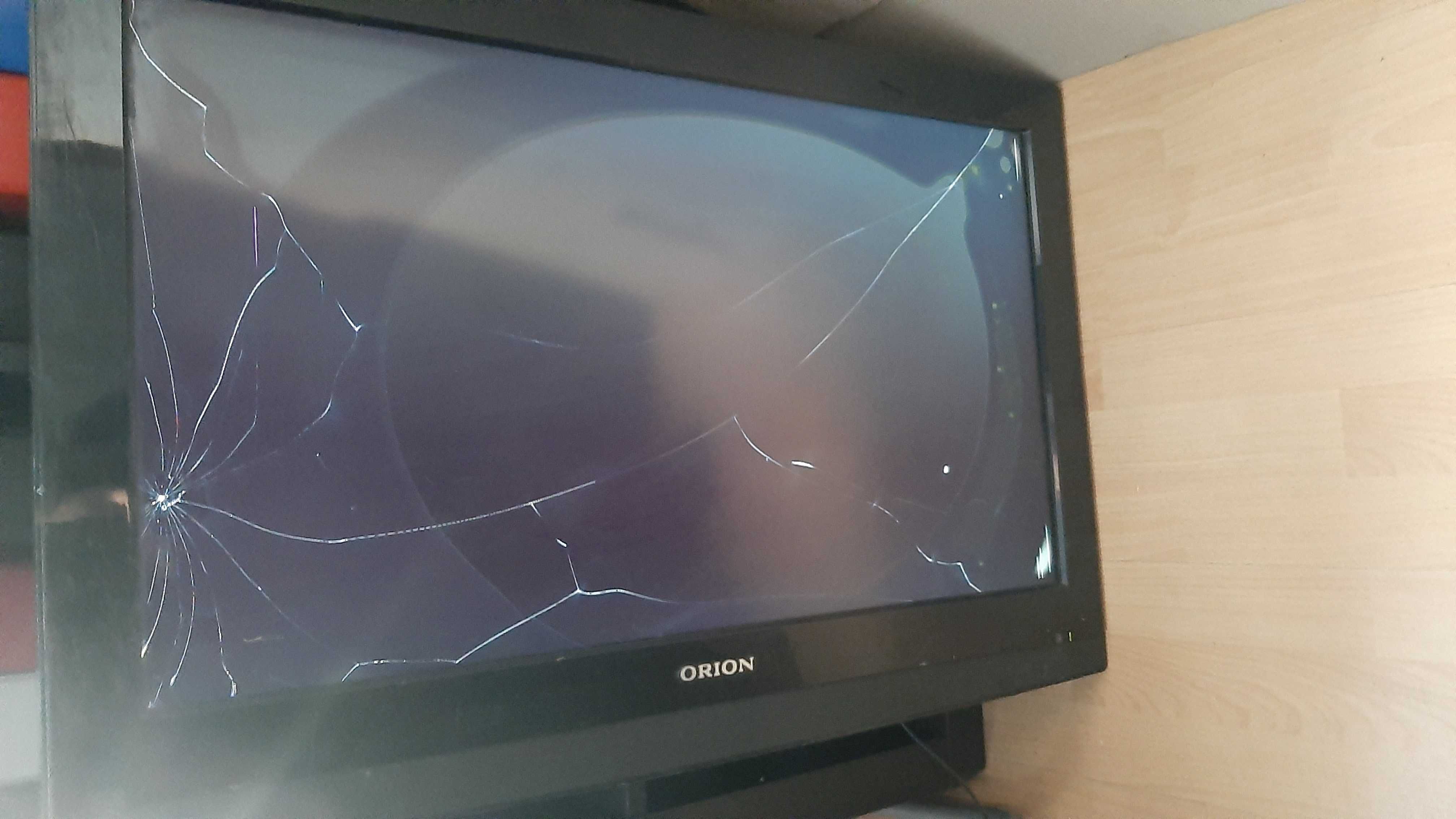 Telewizor LCD Orion TV32FX100D uszkodzony ekran