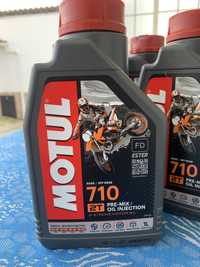 Motul 710.