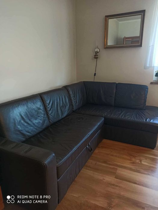 Skórzana cimno-brązowa kanapa