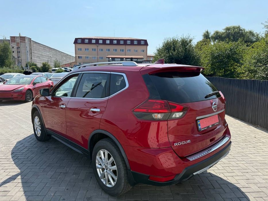 Nissan Rogue SV, 2017