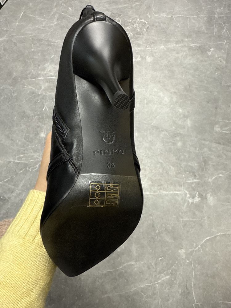 Kozaki Pinko 36,38,41