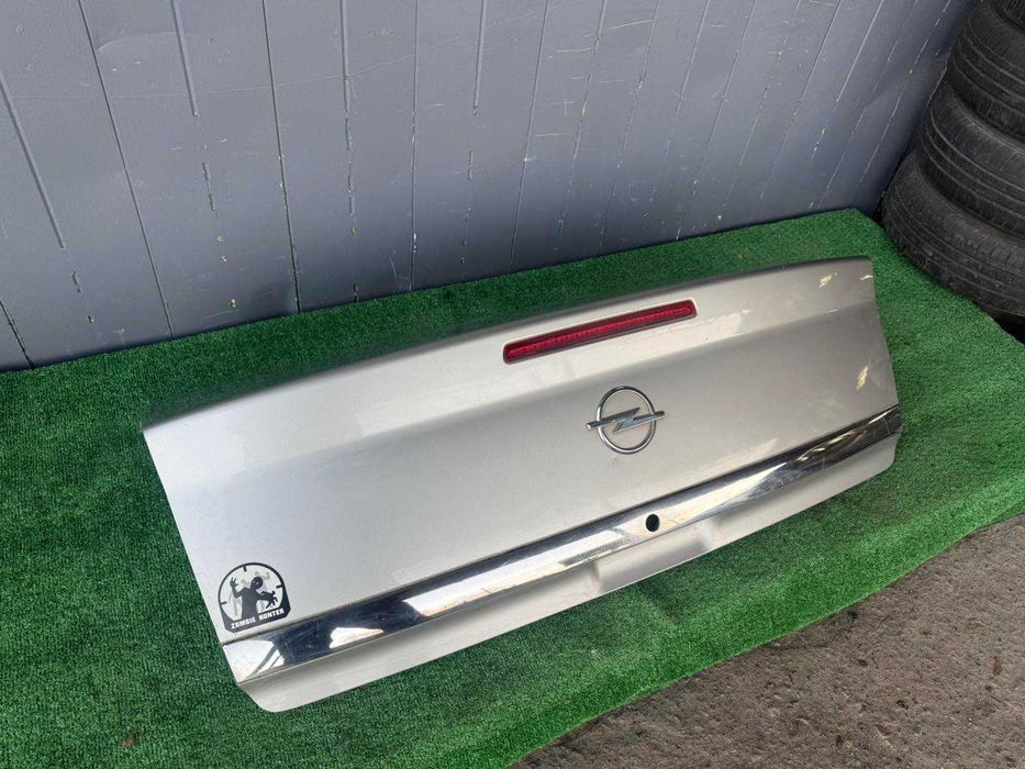 Задня ляда/кришка багажника Opel Vectra C Опель Вектра Ц Седан