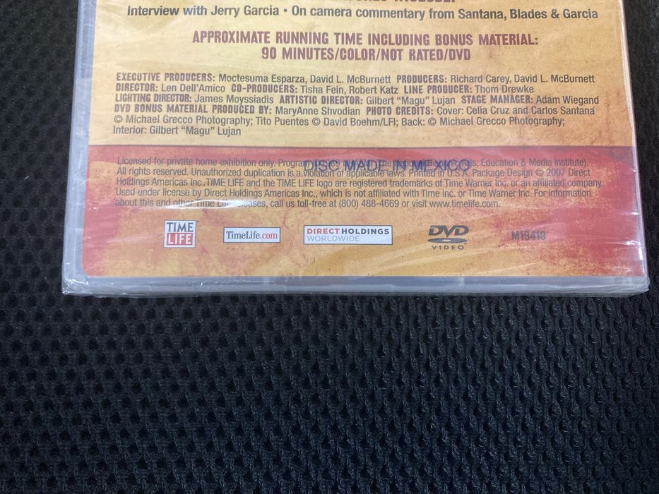 DVD Caliente Y Picante, Selado