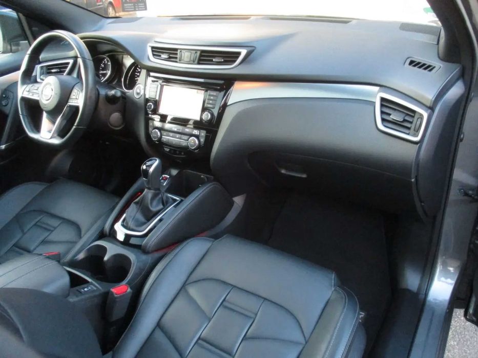 Nissan Qashqai      2019