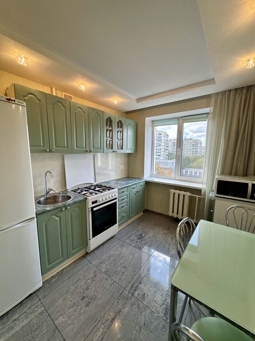 Оренда 2 кімнатної квартири Олександра Поля 59