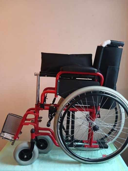 Коляска инвалидная