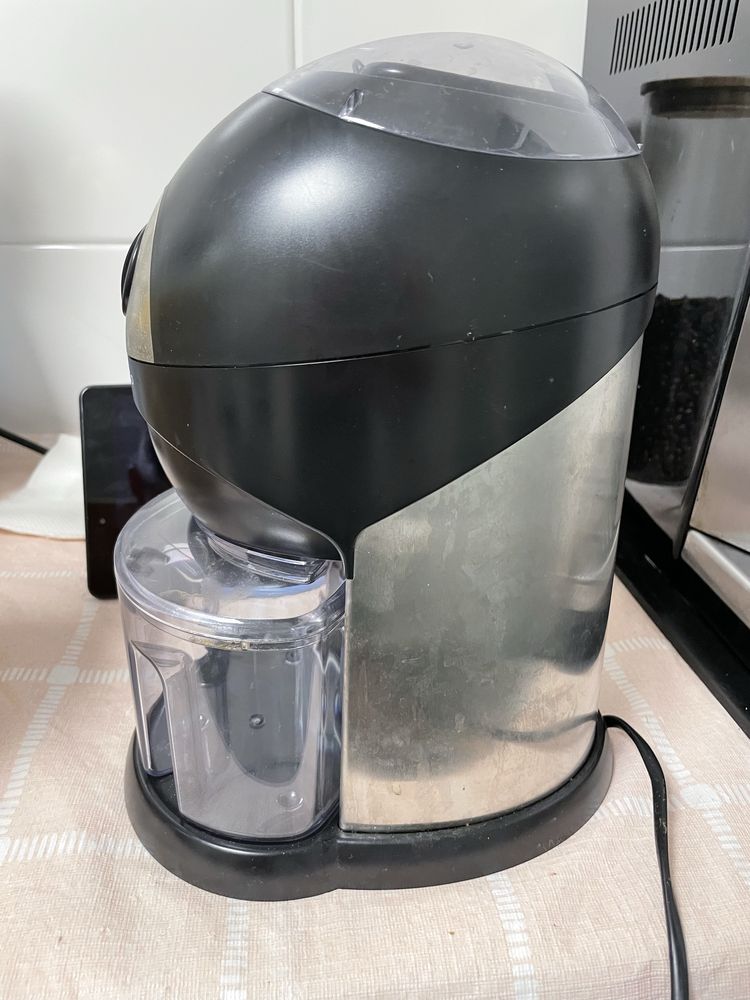 Maquina de triturar gelo