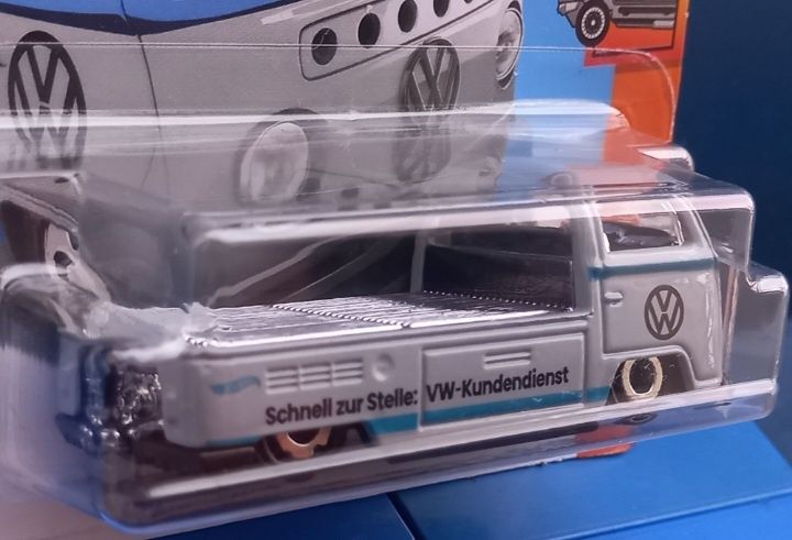 Volkswagen t2 pickup hot wheels