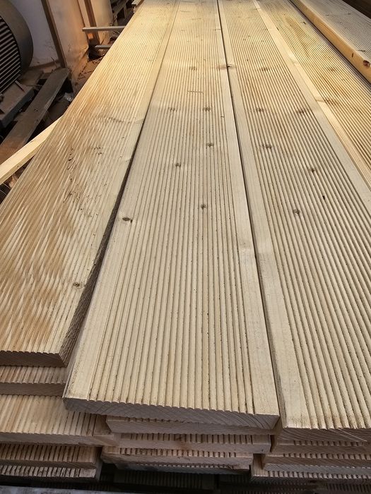 Deska Tarasowa swierk skandynawski 28/145 28