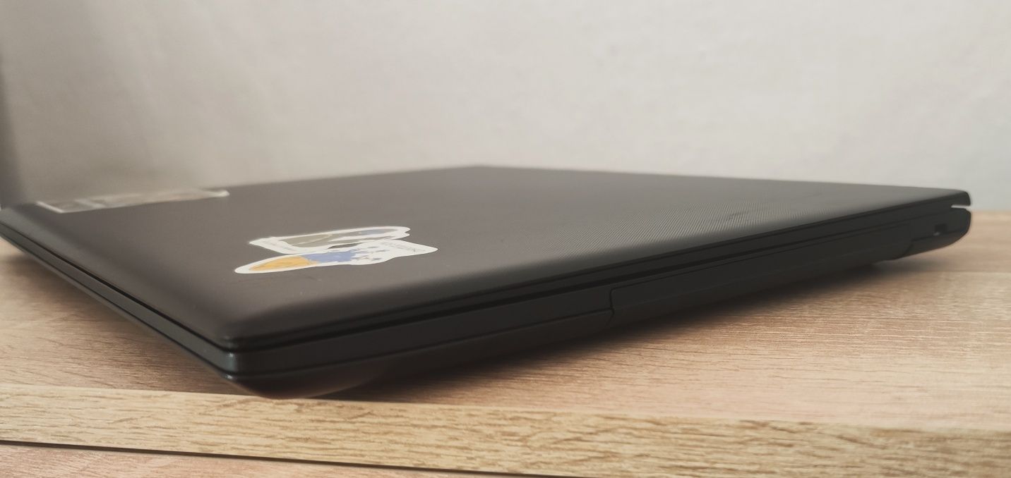 Lenovo Ideapad 100-15IBD ноутбук