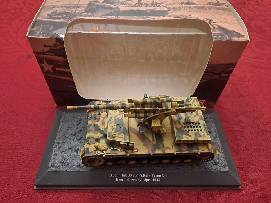 8-Modelos de Tanques 1/43 WW2