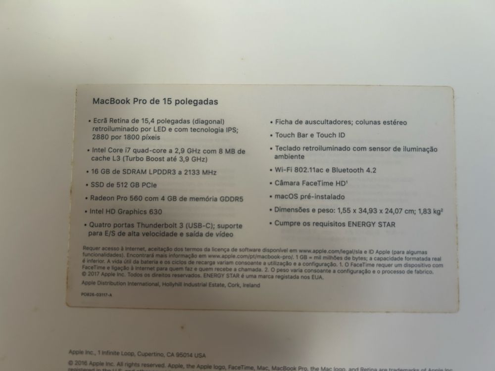 MacBook Pro de 15 polegadas 2018 com ecra novo
