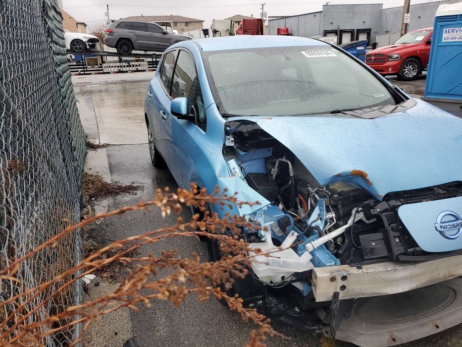 Nissan Leaf, ниссан лиф